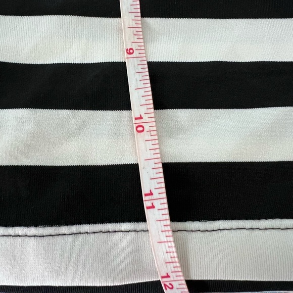 Mossimo Tankini Top - Black and White strips - Maternity - XL - Picture 8 of 8